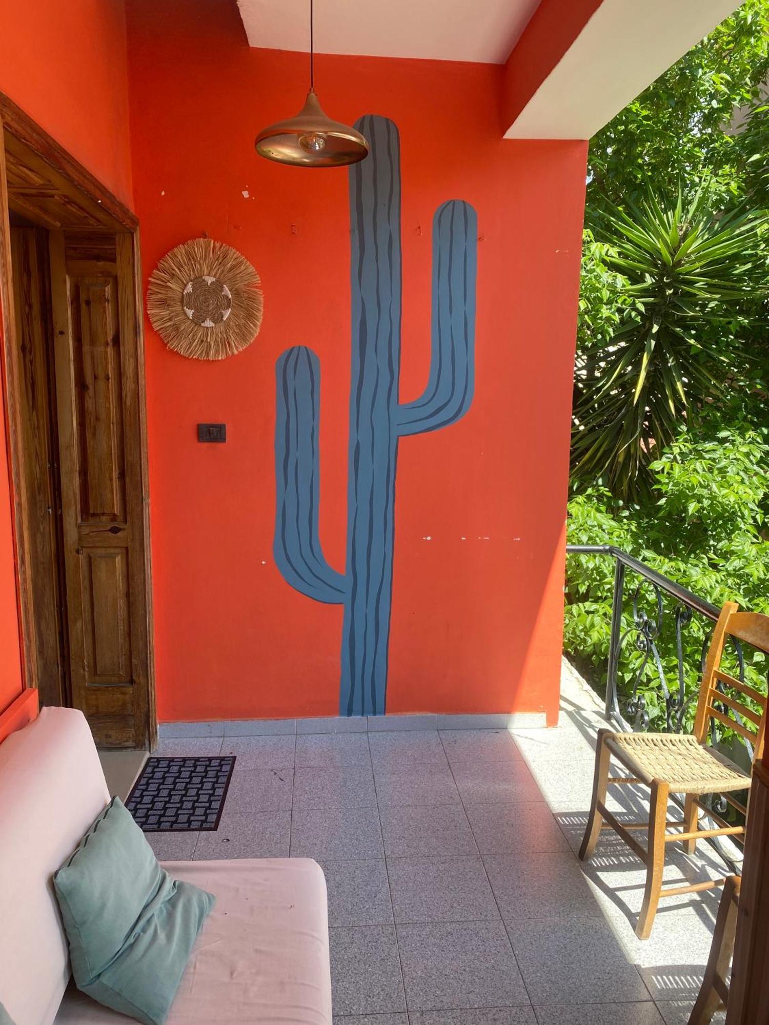 Trip'N'Hostel Chill Zone Tiranë Ngoại thất bức ảnh